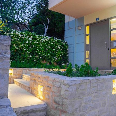 Nufaro Apartments - Rethymno City Center Екстер'єр фото