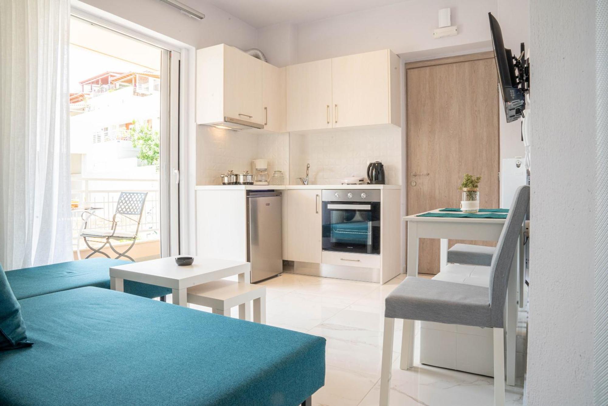 Nufaro Apartments - Rethymno City Center Екстер'єр фото