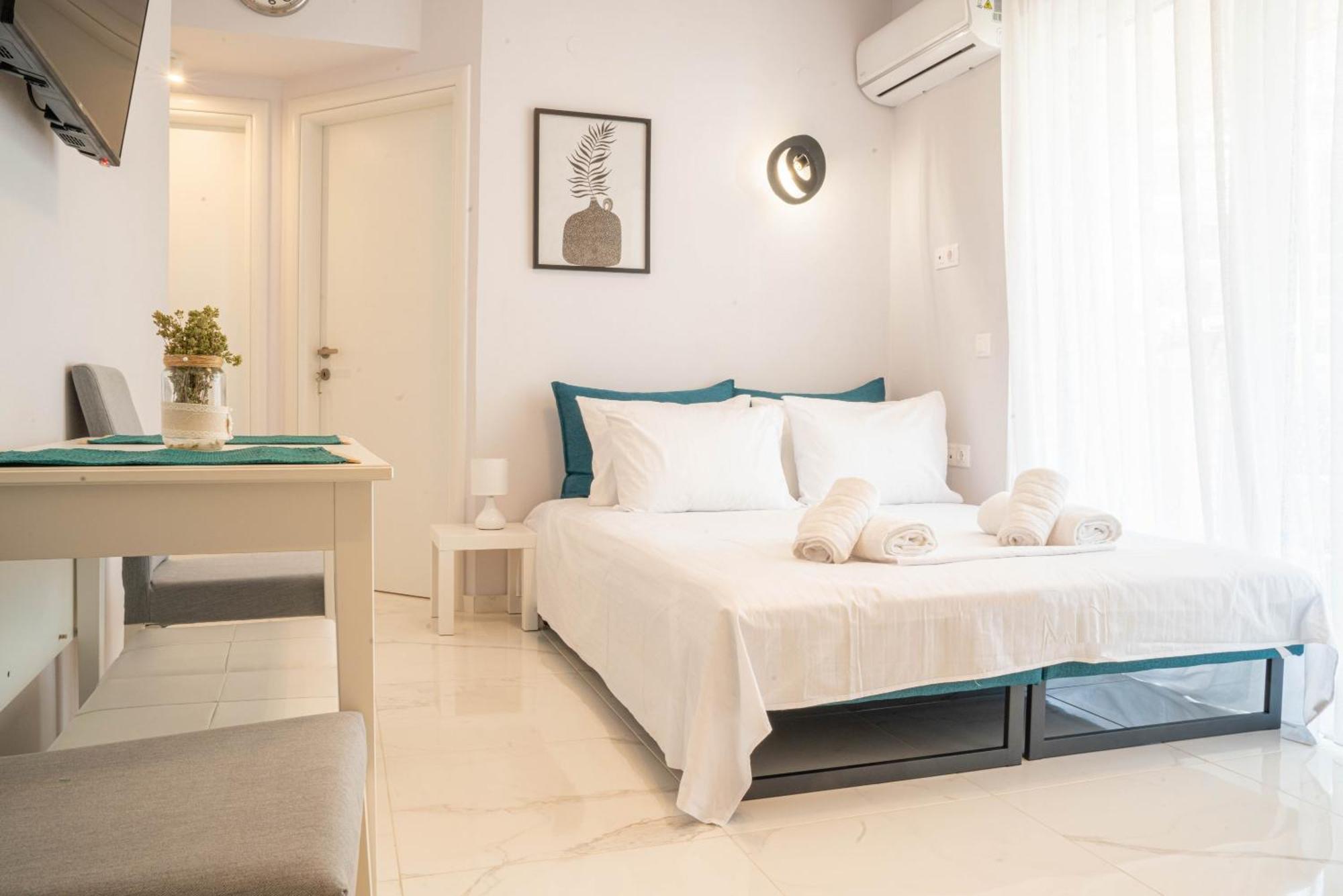 Nufaro Apartments - Rethymno City Center Екстер'єр фото