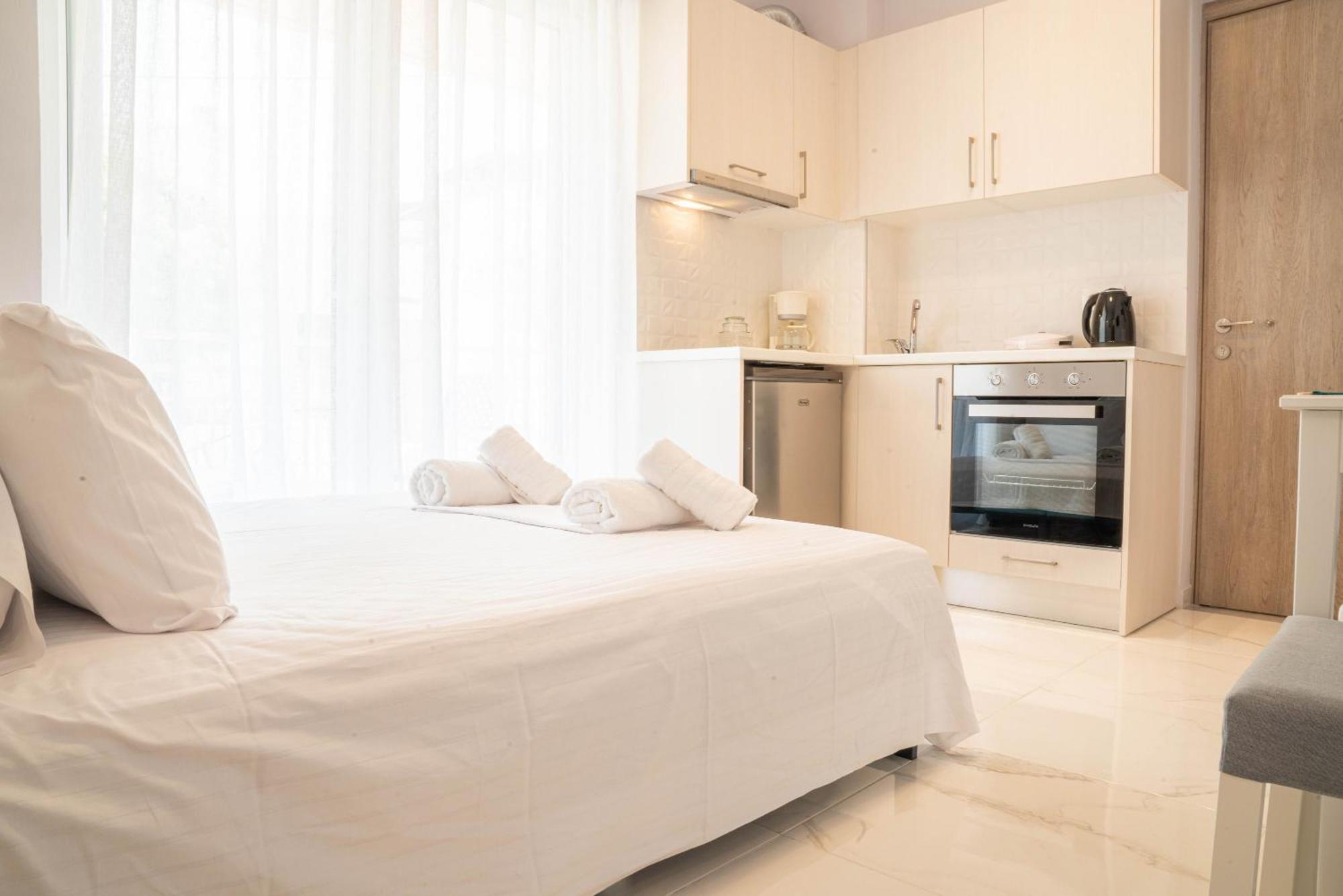 Nufaro Apartments - Rethymno City Center Екстер'єр фото
